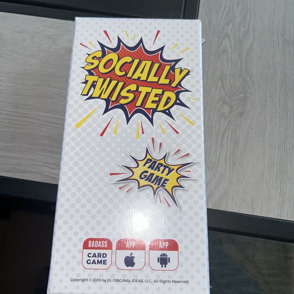 SOCIALLY TWISTED Friends And Family Party  Fun Card Game Night  (NEW)